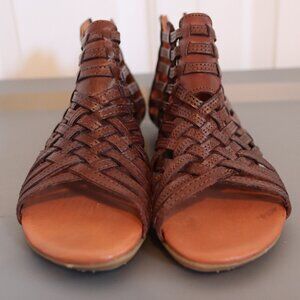 Bearpaw Huaraches Gladiator Style Sandals Leather Size 8 Casual Summer Strappy